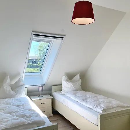 Ferienhaus, Og Polchow (Vorpommern-Rugen)