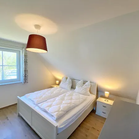 Ferienhaus, Og Polchow (Vorpommern-Rugen)